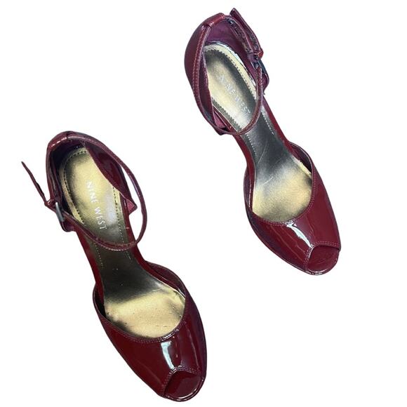 Nine West heels peep toe ankle strap blood red patent leather sexy classic  7.5 - Picture 2 of 10
